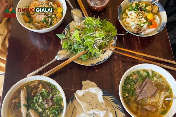 Bếp Quảng Pleiku – Quán Bún Bò Huế Đậm Đà Phố Núi Tại Gia Lai