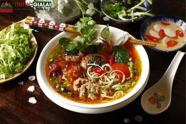 Bún Riêu Thanh Chợ Nhỏ Pleiku – Quán Bún Riêu Gia Truyền Đậm Vị Tại Gia Lai