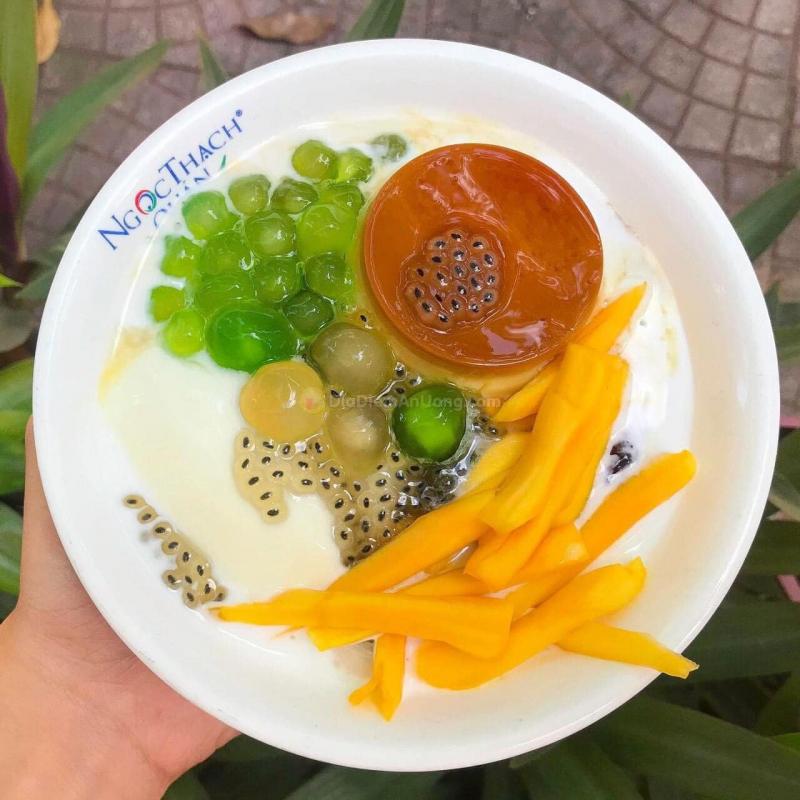 Ngọc Thạch Quán Gia Lai – Chè Ngon & Ăn Vặt Hùng Vương Pleiku